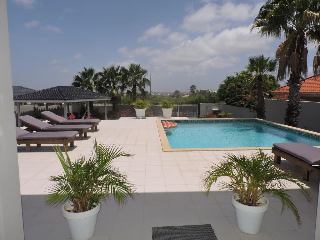 B&B Bellavista Willemstad Bagian luar foto